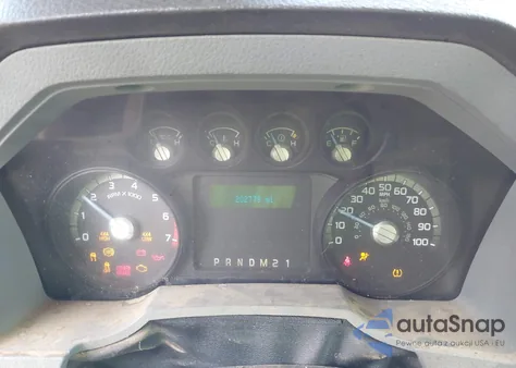 2011 Ford F-250 Xl z USA, uszkodzony, nr VIN 1FD7W2B63BEC58704